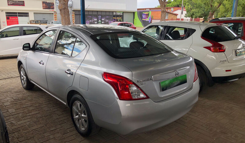 Nissan Almera 1.5 full